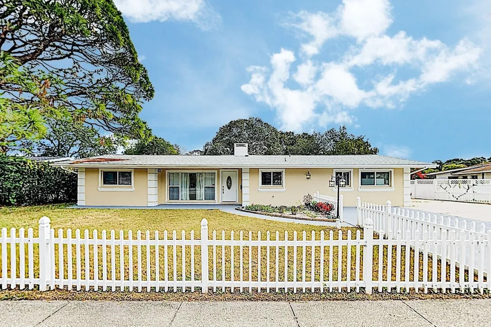 New Listing! Updated W/ Caged Pool & Patio 4 Bedroom Home