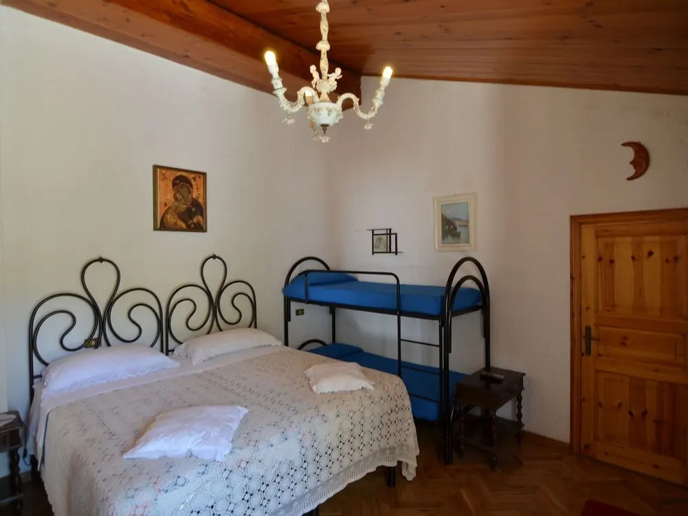 Splendid Holiday Home in Pesaro With Garden