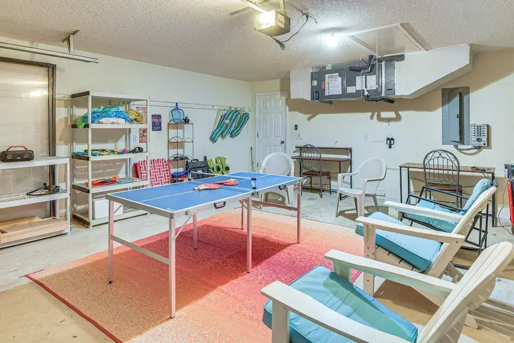 Walk to Beach! Palm Coast Oasis w/ Pool