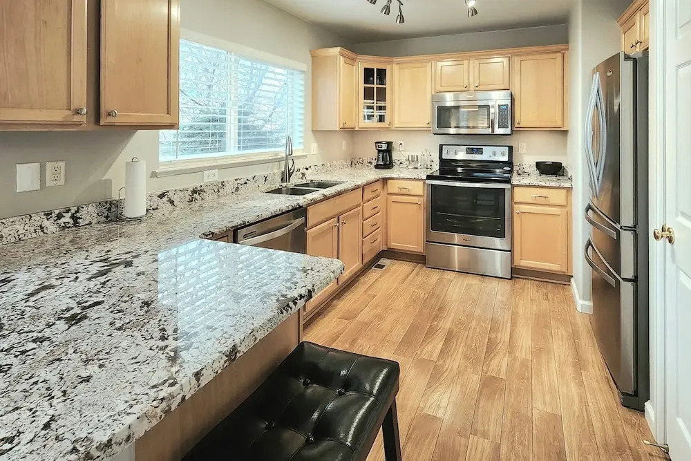 Littleton Home w/ Deck - 24 Mi to Denver!