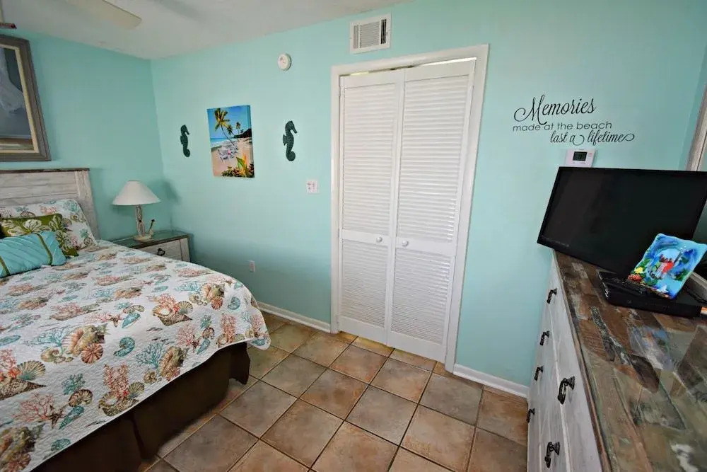 Gulf Shores Surf & Racquet Club 706A by RedAwning