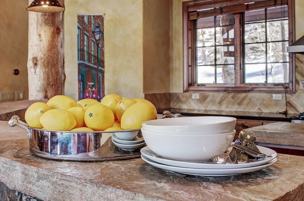 Ten Mile Estate 4 Bedrooms 4.5 Bathrooms Home