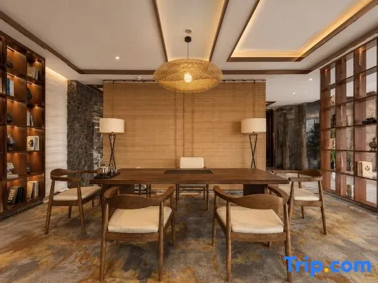 Xilinhot Jinfeng Hotel