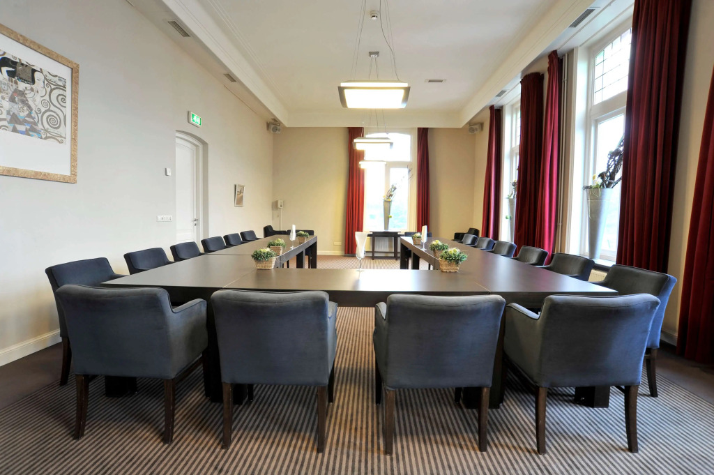Golden Tulip West Ende