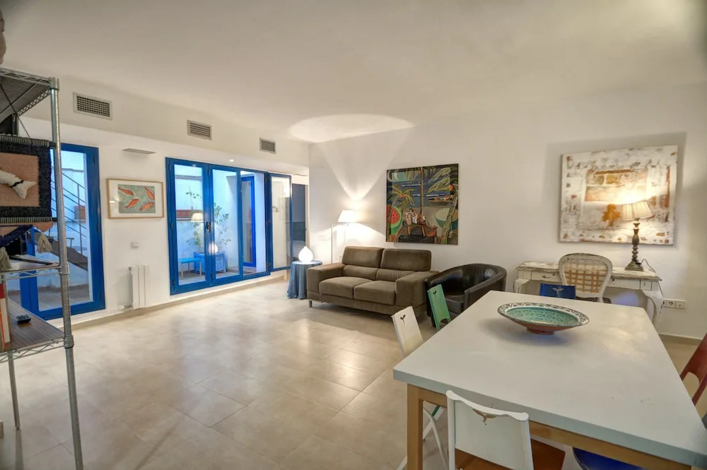 Sanctuary Penthouse by Hello Apartments Sitges