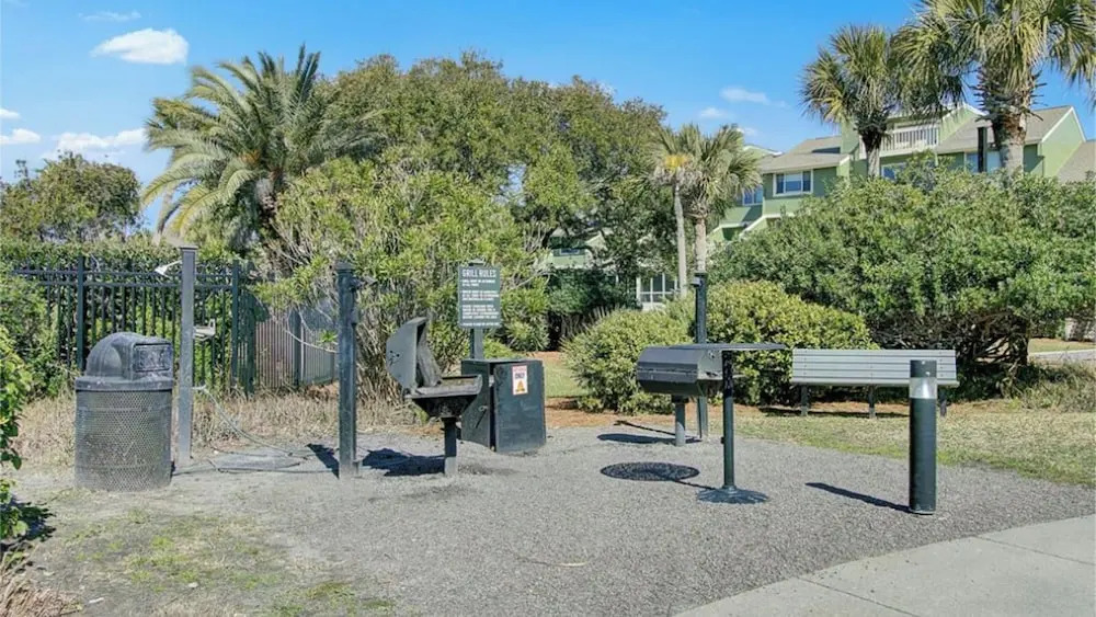 7C Mariners Walk by Avantstay Beautiful Porch, Easy Access to Pool + Beach