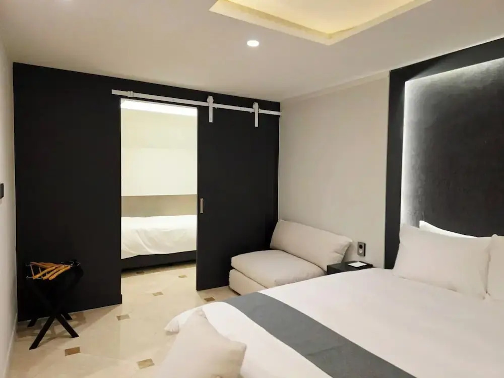Blueduck hotel