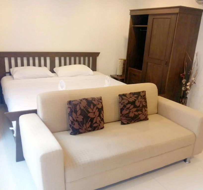 C-View Boutique