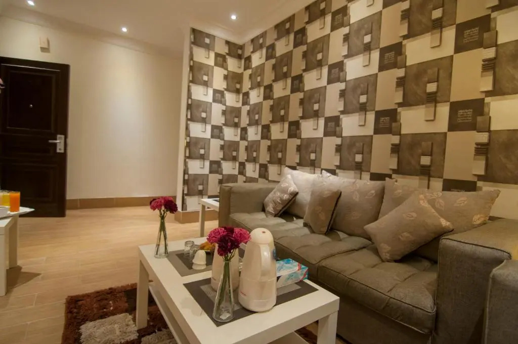 Evan Serviced Apartments in Al Muruj District