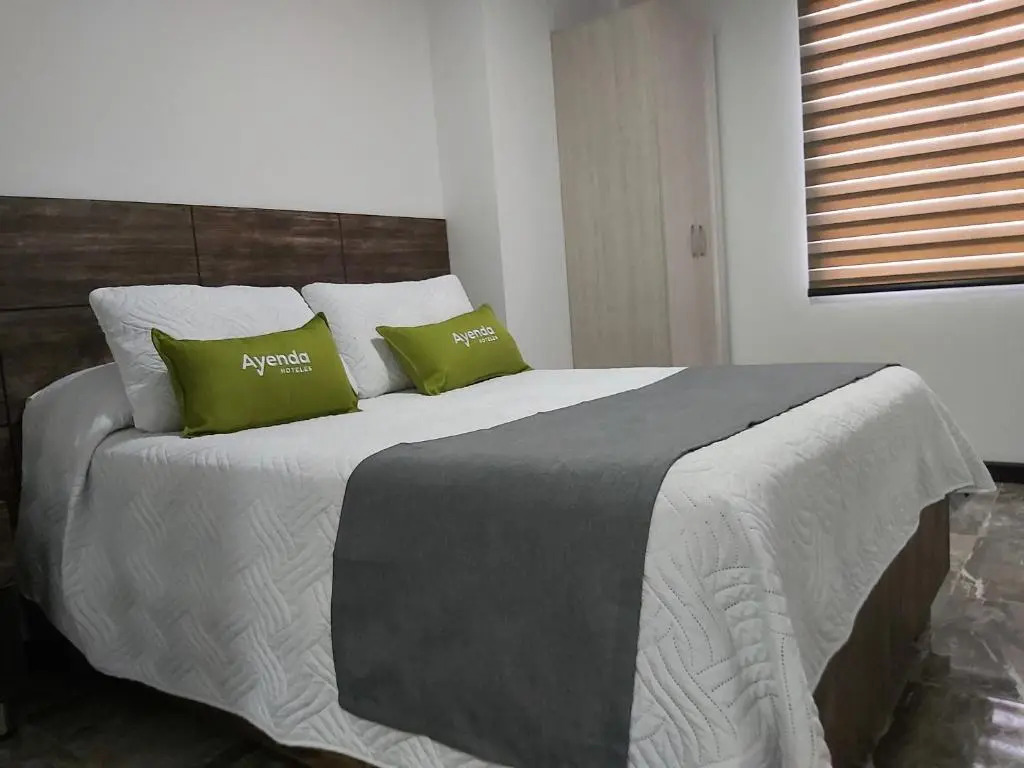 Hotel Los Maderos