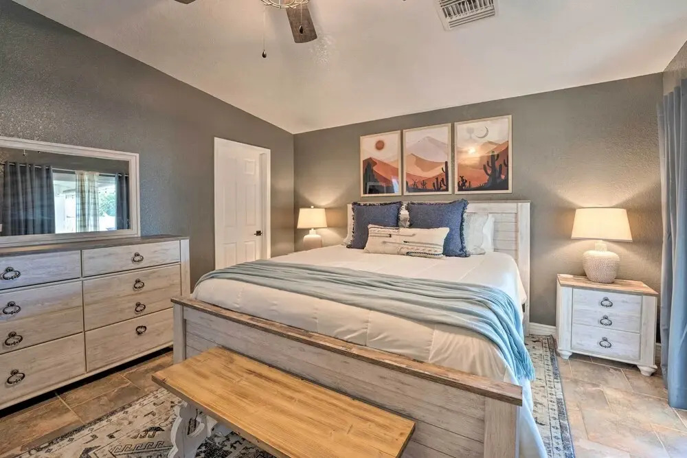3 Mi to Lake Havasu State Park: Family Home