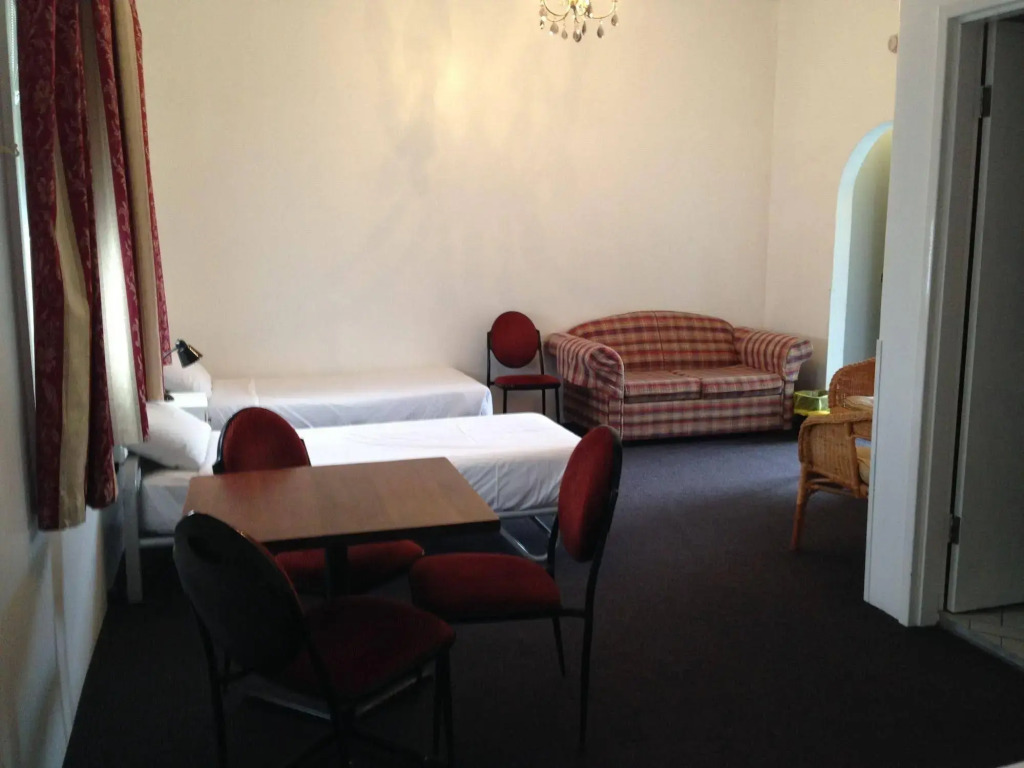 Seaton Arms Motor Inn