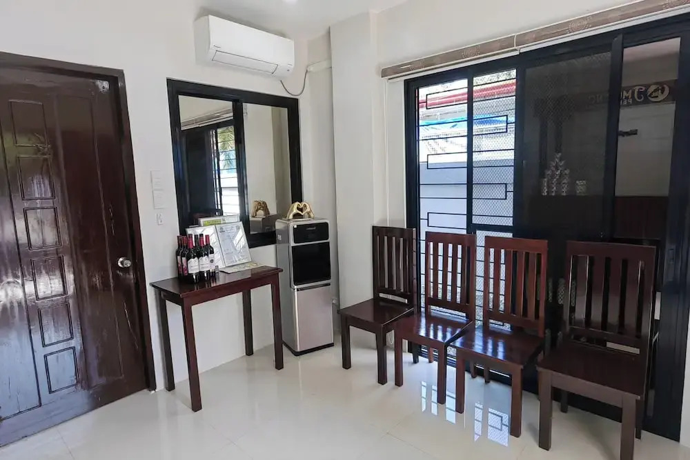 JMorino Pension House