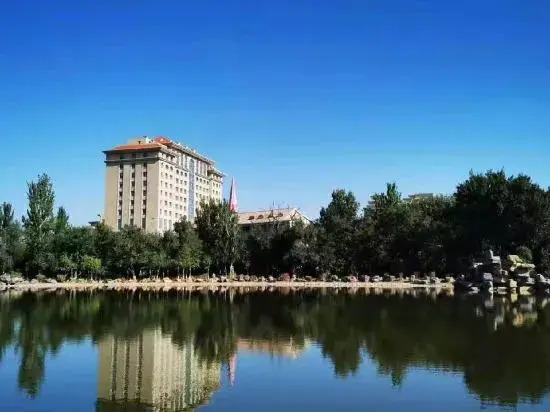 Yili Hotel
