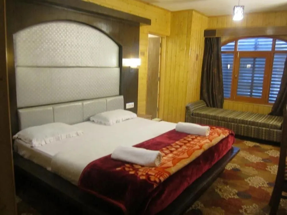 Hotel Akbar Sonamarg