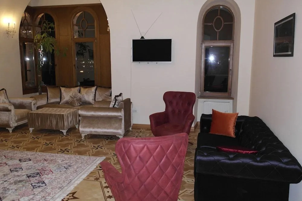 History Boutique Hotel