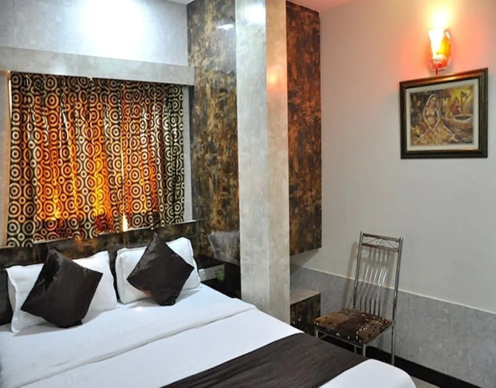 Room Maangta 122 - Andheri East