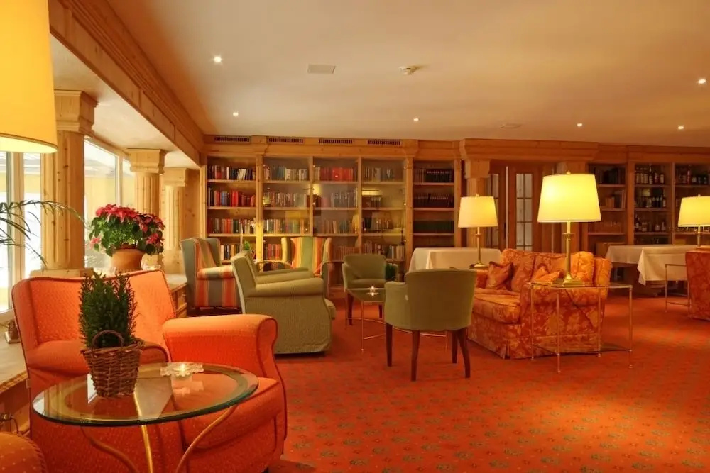 Quadratscha Hotel