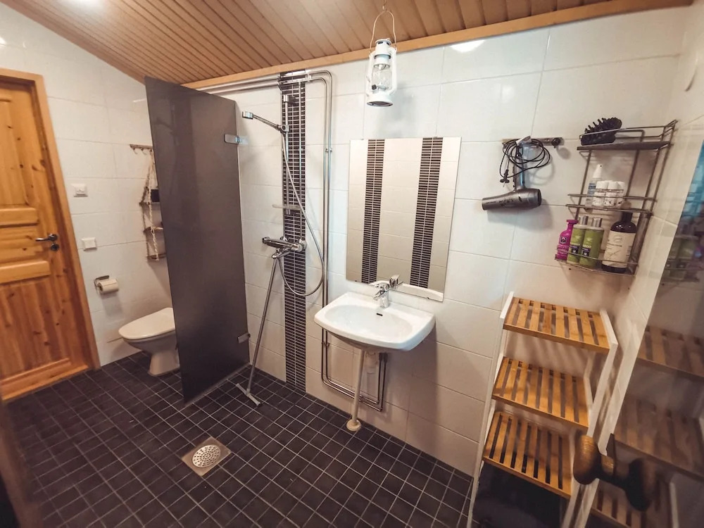 Taigaschool Eco Hotel