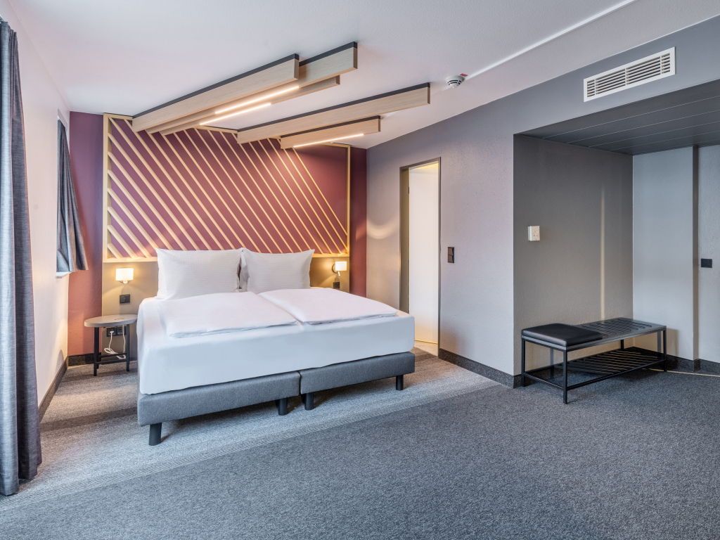 Отель B&B Hotel Aachen-Hbf