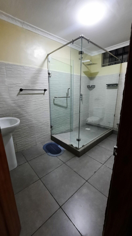 TripleTwo Loresho Inn