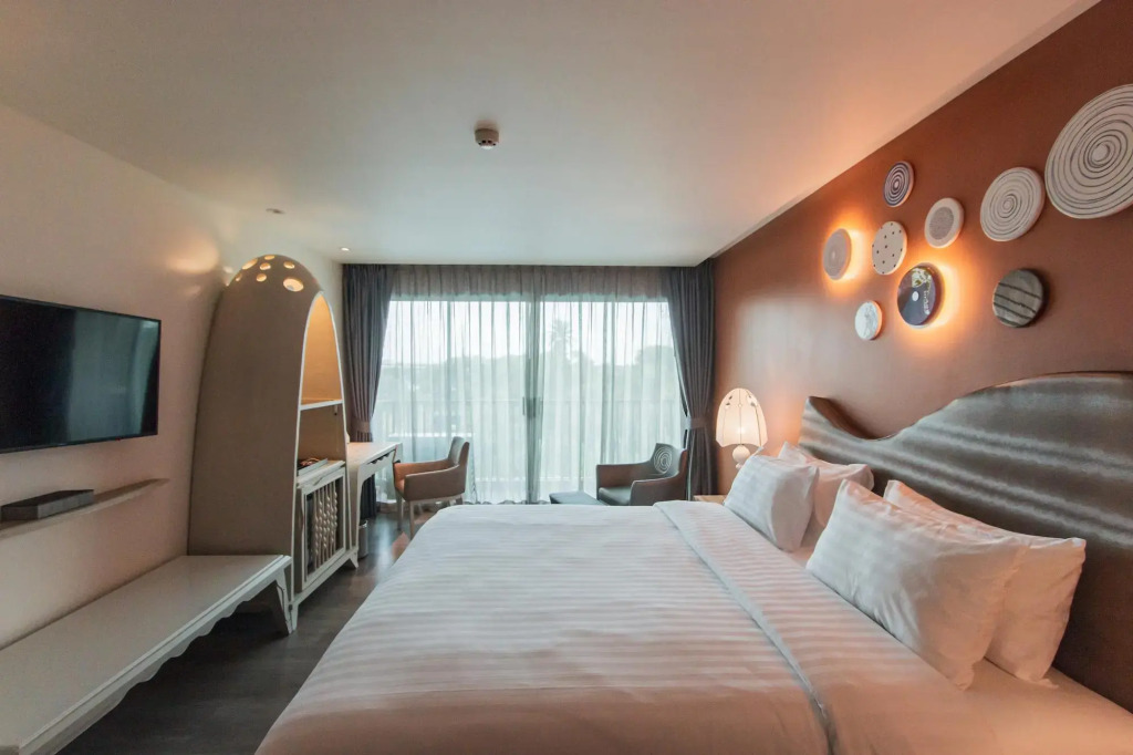 Rachabhura Hotel