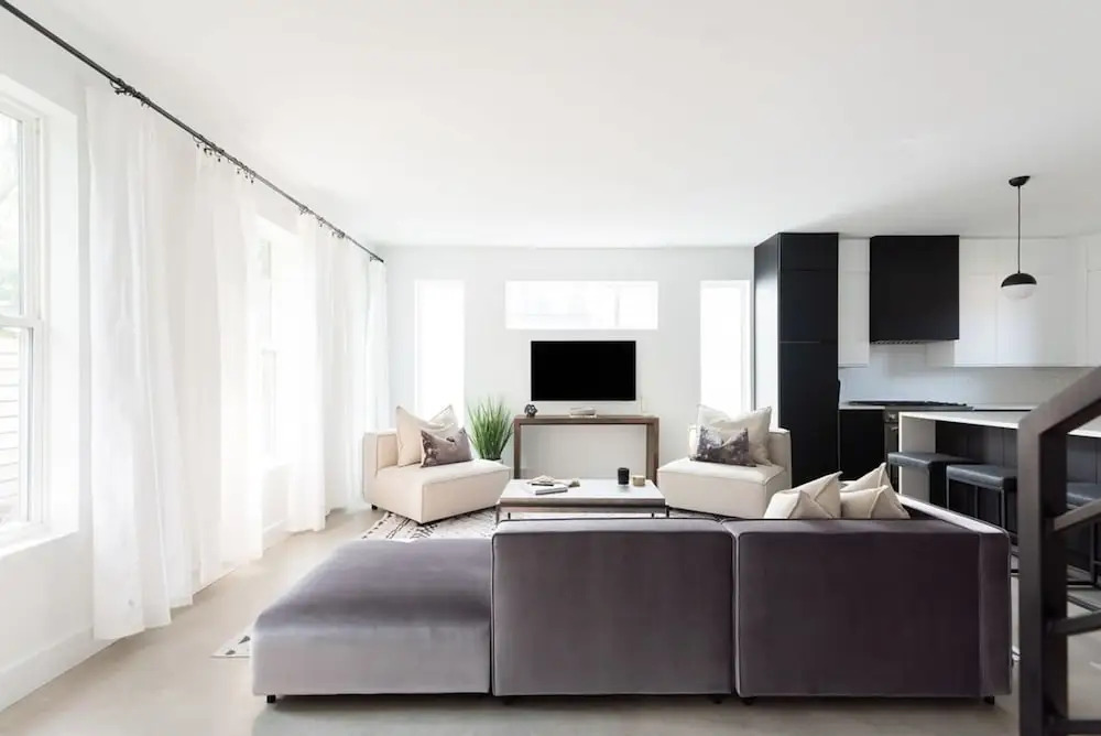 Modern DT Luxury - Rooftop City Views