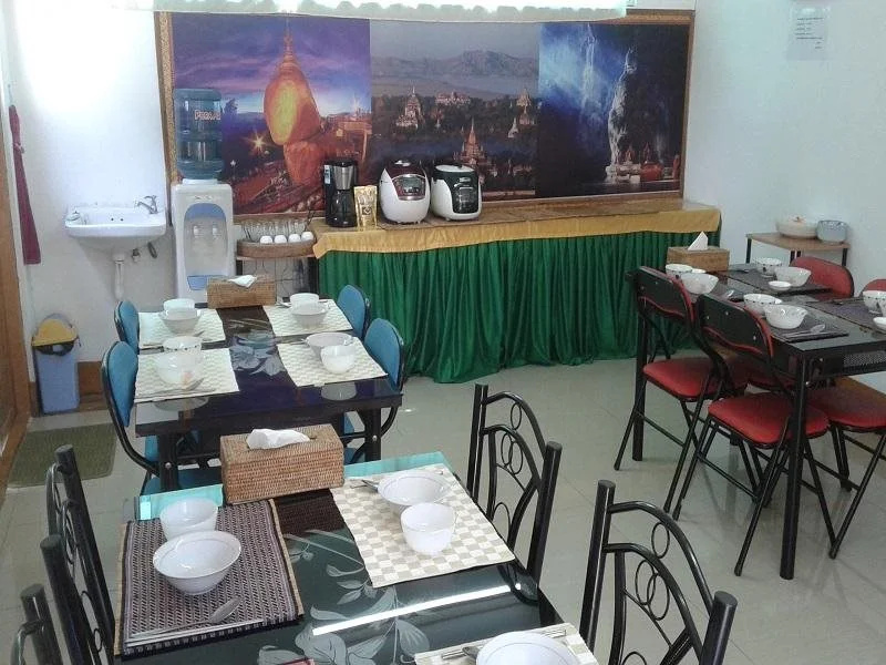 Honey Day Hotel