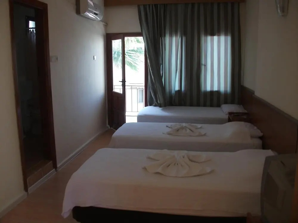 Tug Hotel