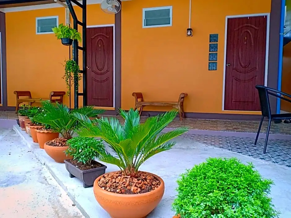 Siri Guesthouse
