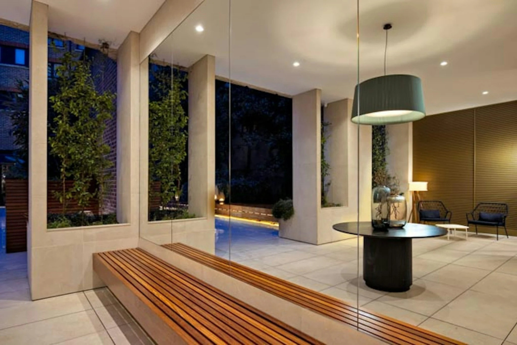 Monarch House - Serviced Apartments - Kensington