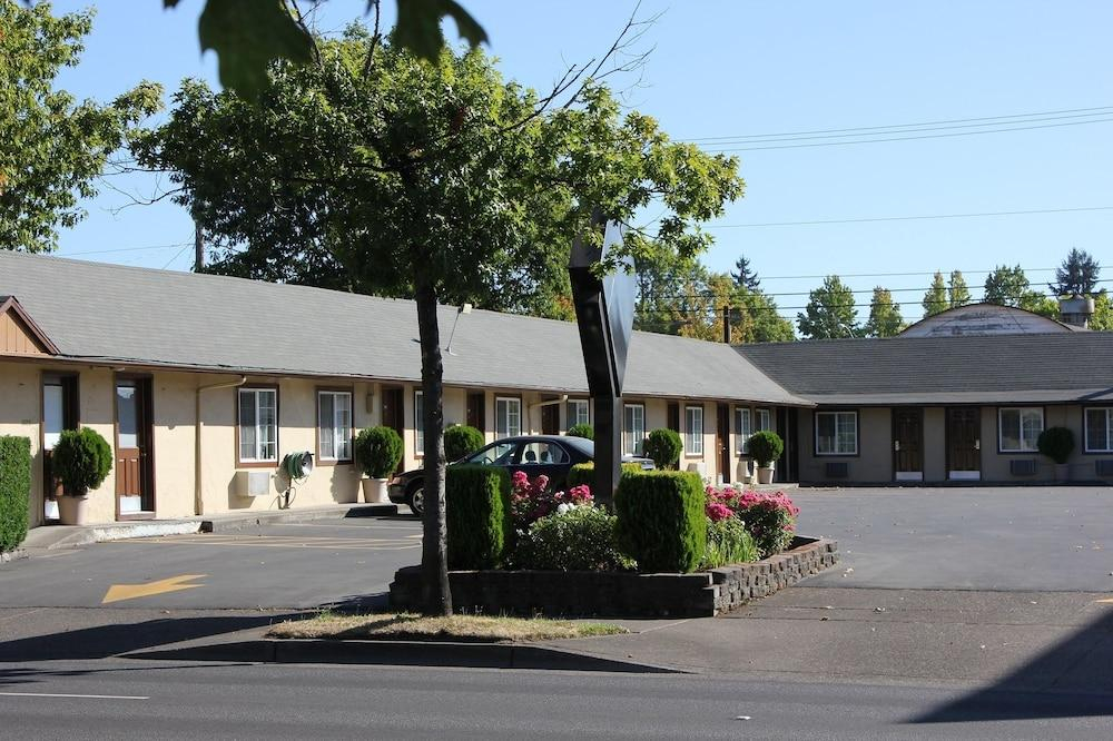 Nite Inn Motel