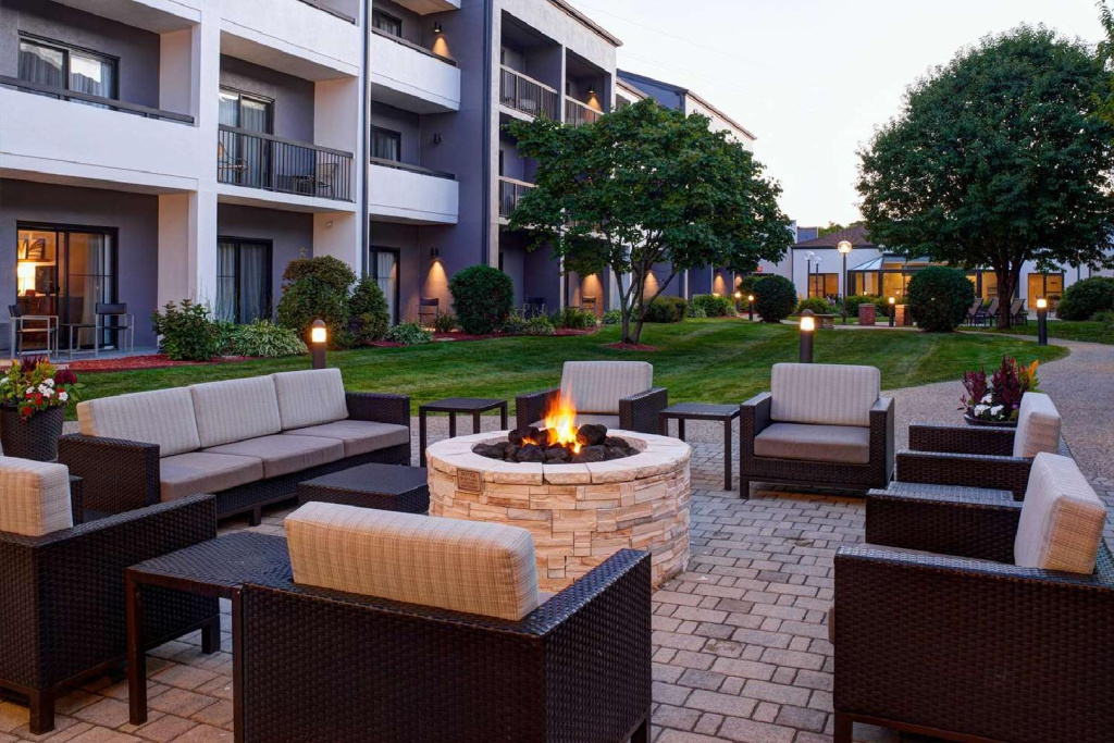 Comfort Inn & Suites Eden Prairie - Minneapolis Southwest