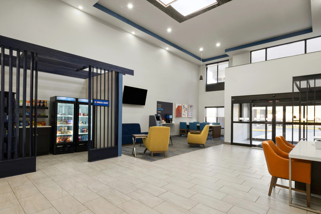 Holiday Inn Express & Suites Sebring by IHG