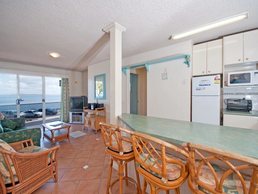 Shoal Bay Road, Castaways, Unit 04, 17