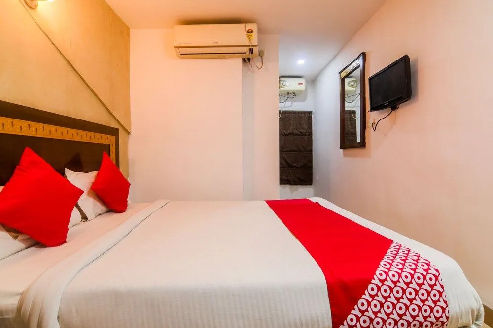 OYO 8326 Hotel The Silk Routee