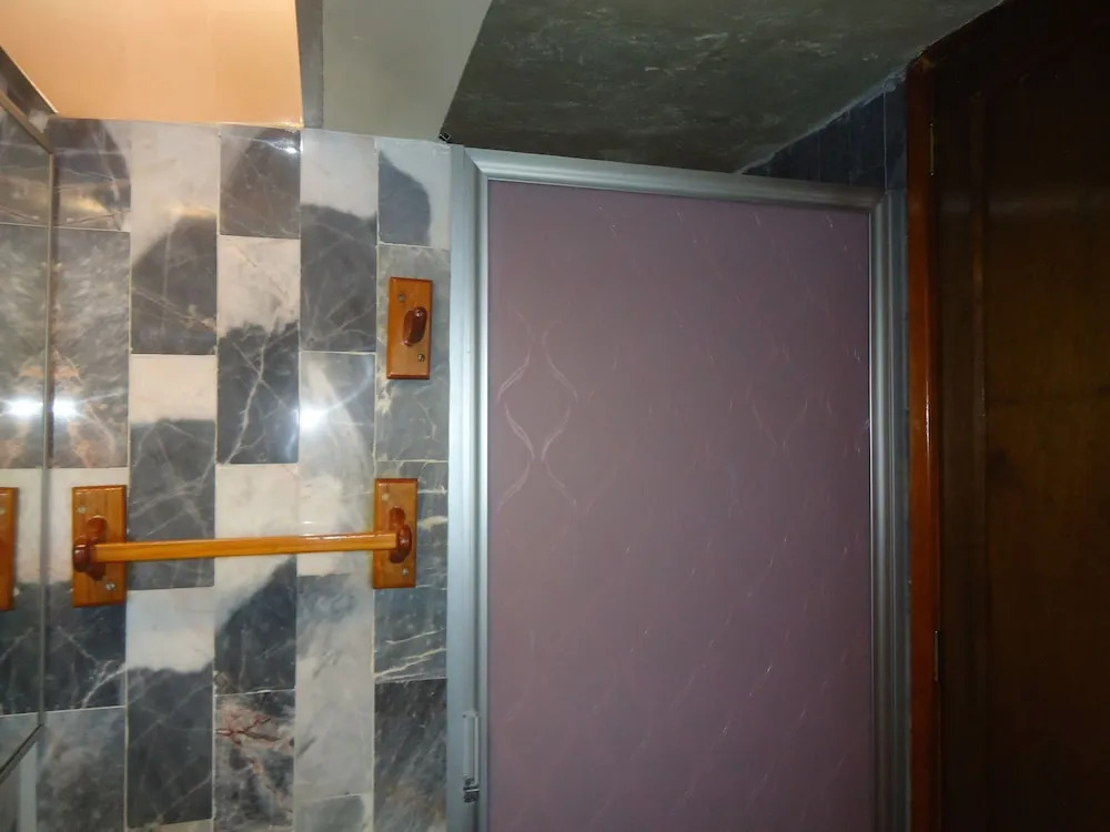 Gal - Habitaciones Confortables