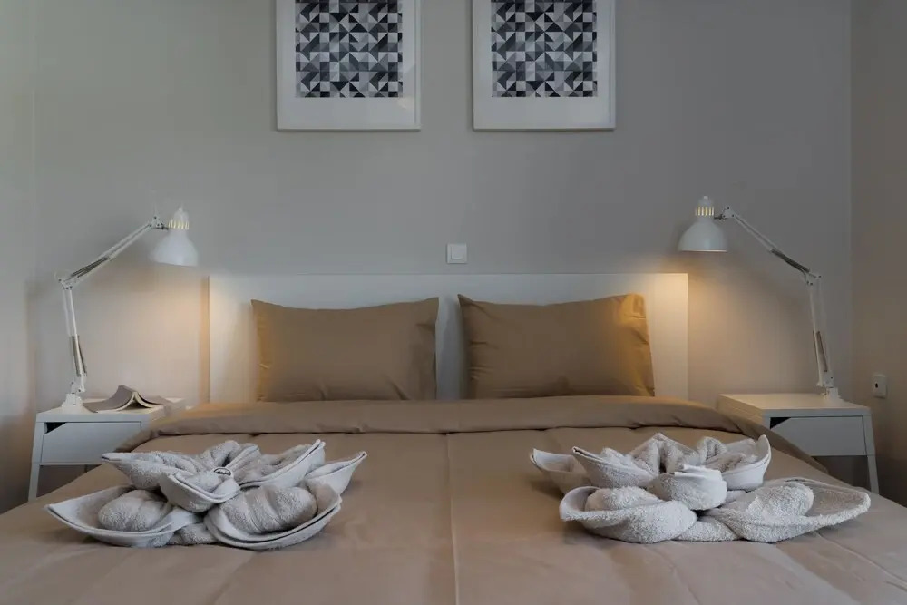51m² Renovated Apartment in Vouliagmeni