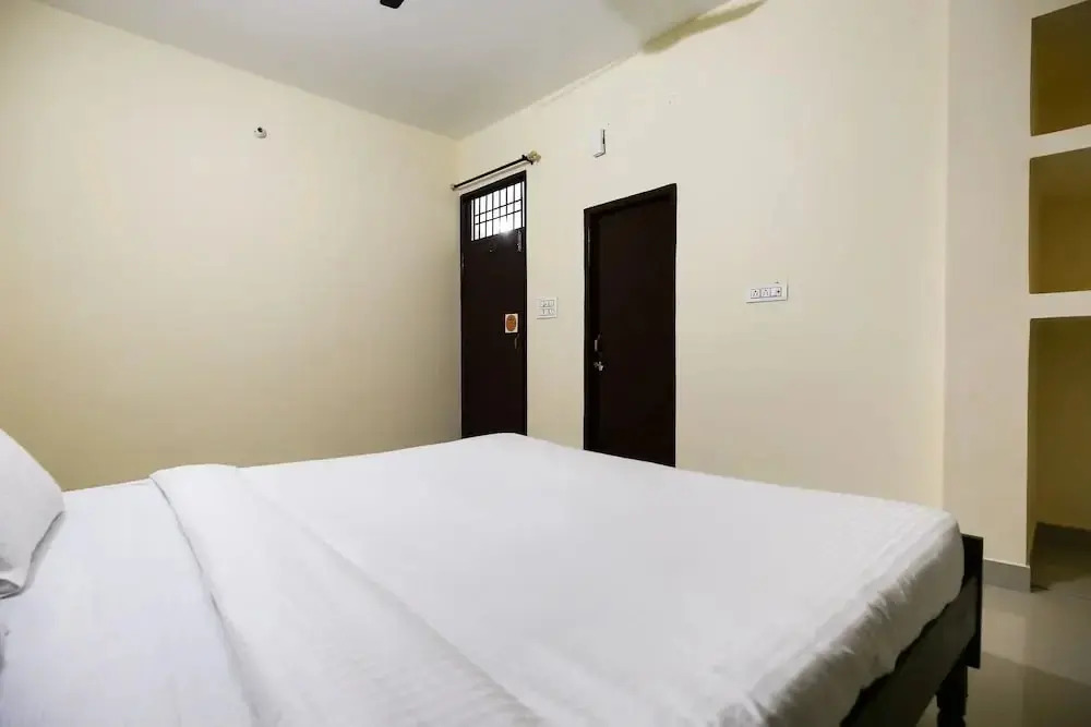 Sukh Motel by OYO Rooms