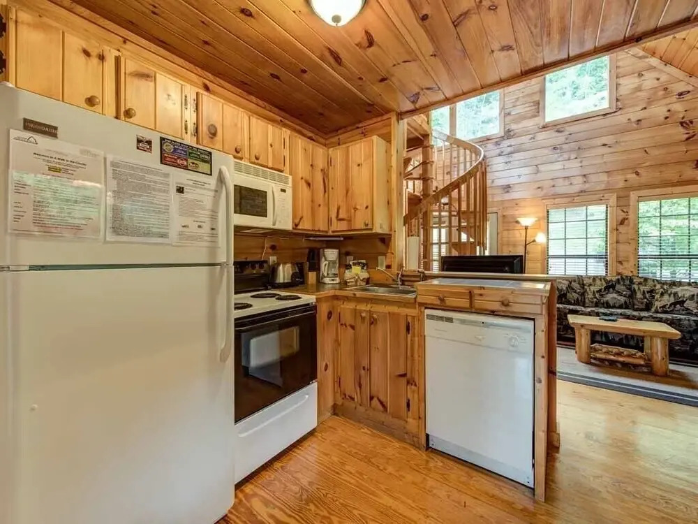 A Walk in the Clouds 1 Bedroom with Hot Tub