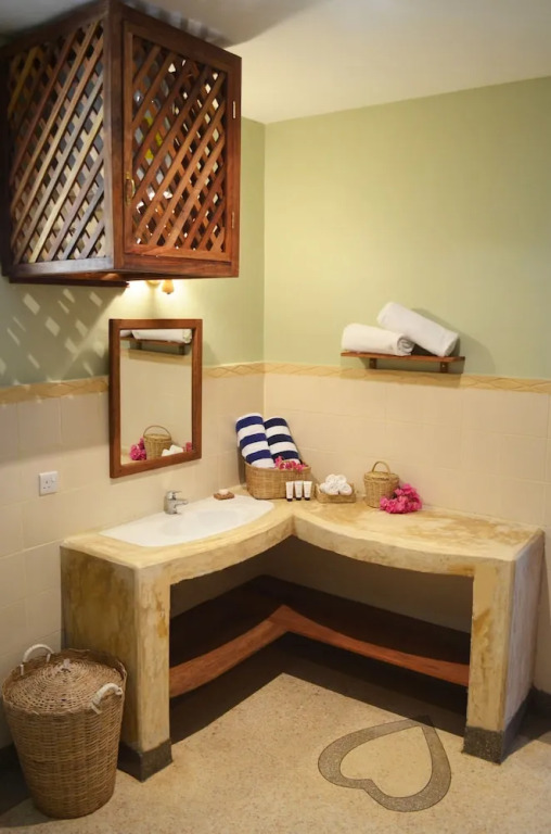 Alibi's Well Villa