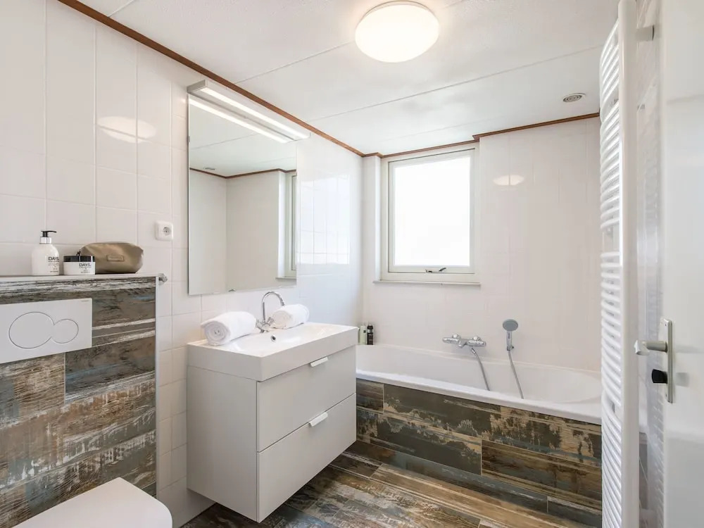 Striking Holiday Home in Kamperland With Sun Loungers