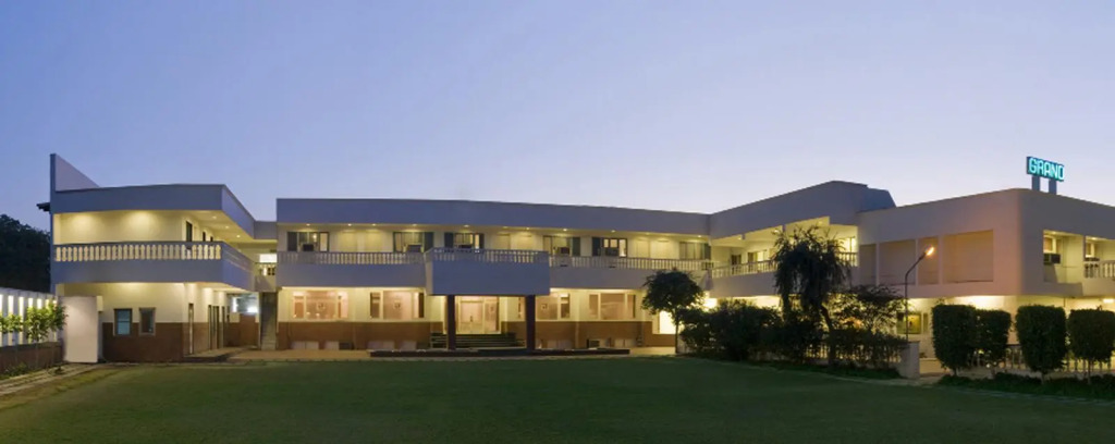 Grand Hotel Agra