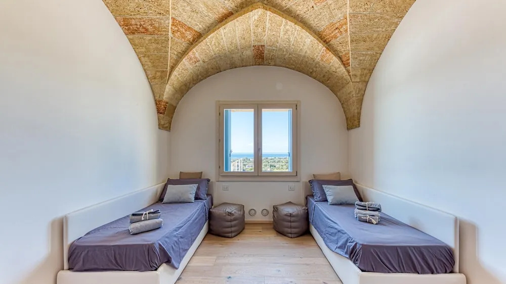 VILLA PORTA AZZURRA 6&2, Emma Villas