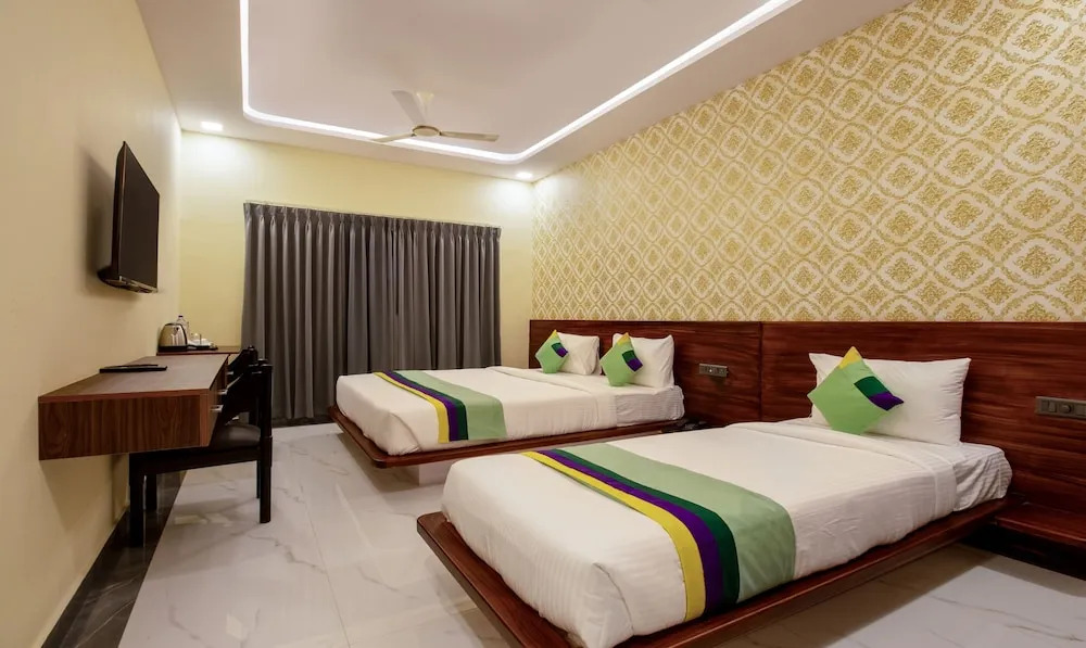 Treebo Jaguar Comforts, 3 Kms From Mahatma Gandhi Park