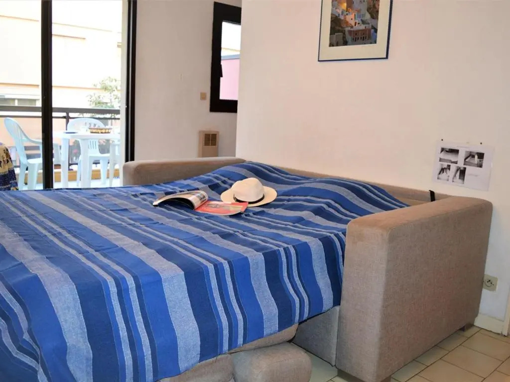 Appartement Le Lavandou, 2 pièces, 4 personnes - FR-1-251-93