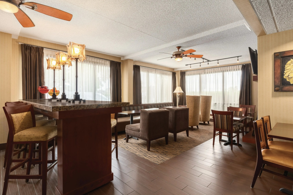 Hampton Inn Des Moines-Airport