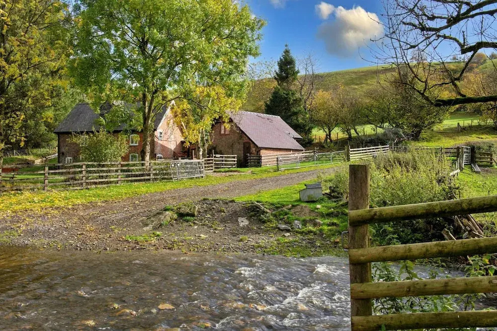 Cottage in Wales Near Glyndwr's Way