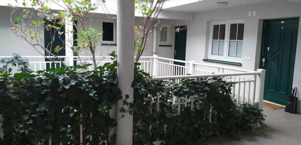Modern Flat incl Parking, near Metro U1