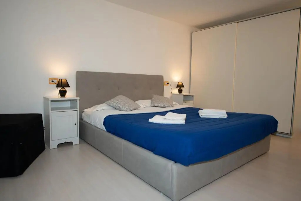 Bianca Napoli Suite